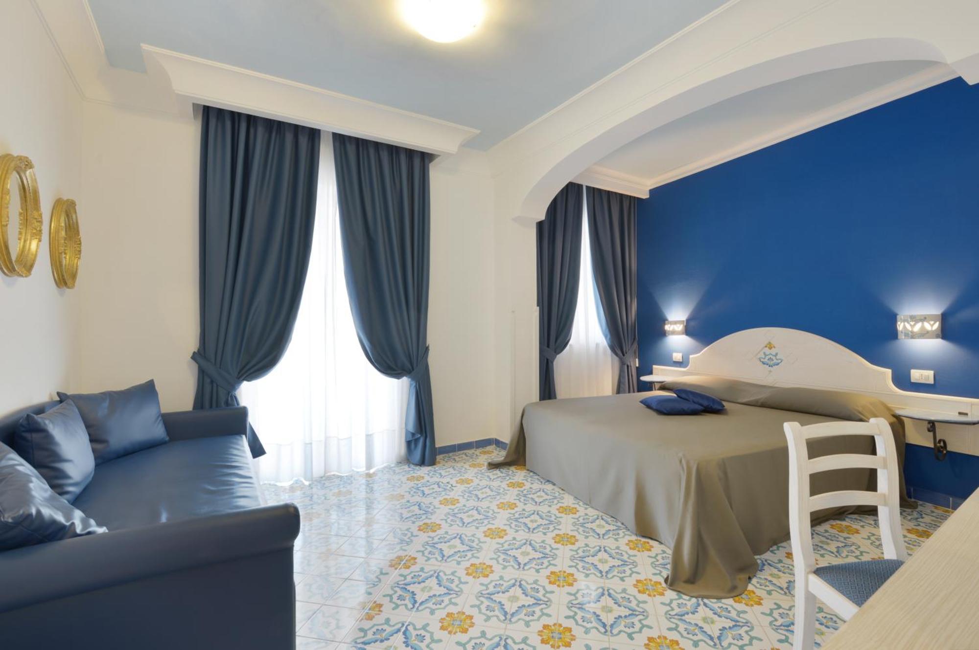 Hotel La Pineta & 4*
